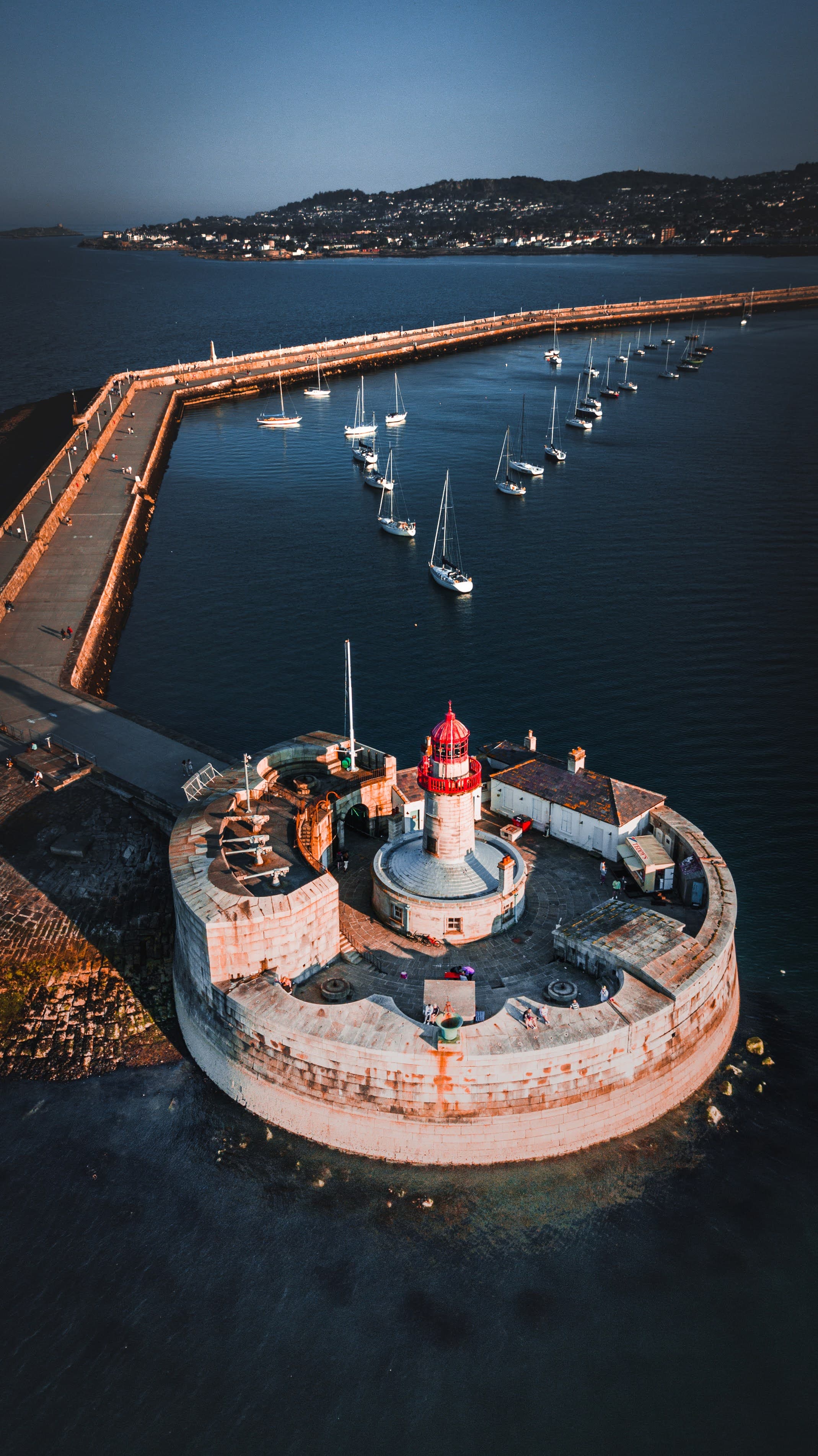 DJI 0048 53.2988N 6.1254W